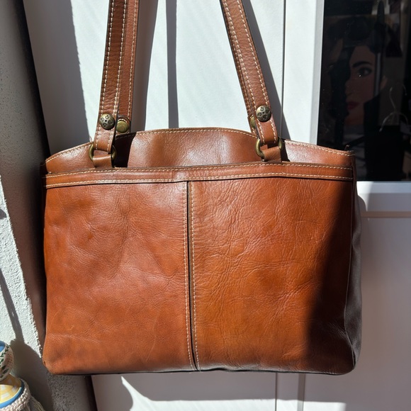 Authentic Patricia Nash Poppy Tote 13 x 4 x9 - Picture 2 of 14